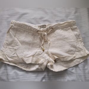 GUESS  white linen shorts